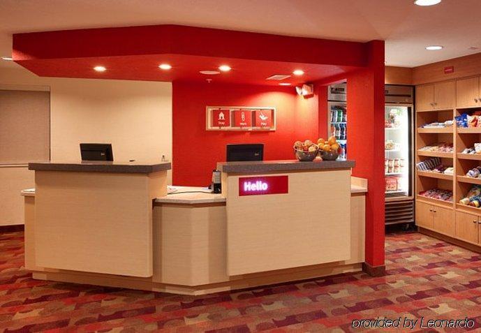 Towneplace Suites By Marriott Albuquerque Airport Exterior photo